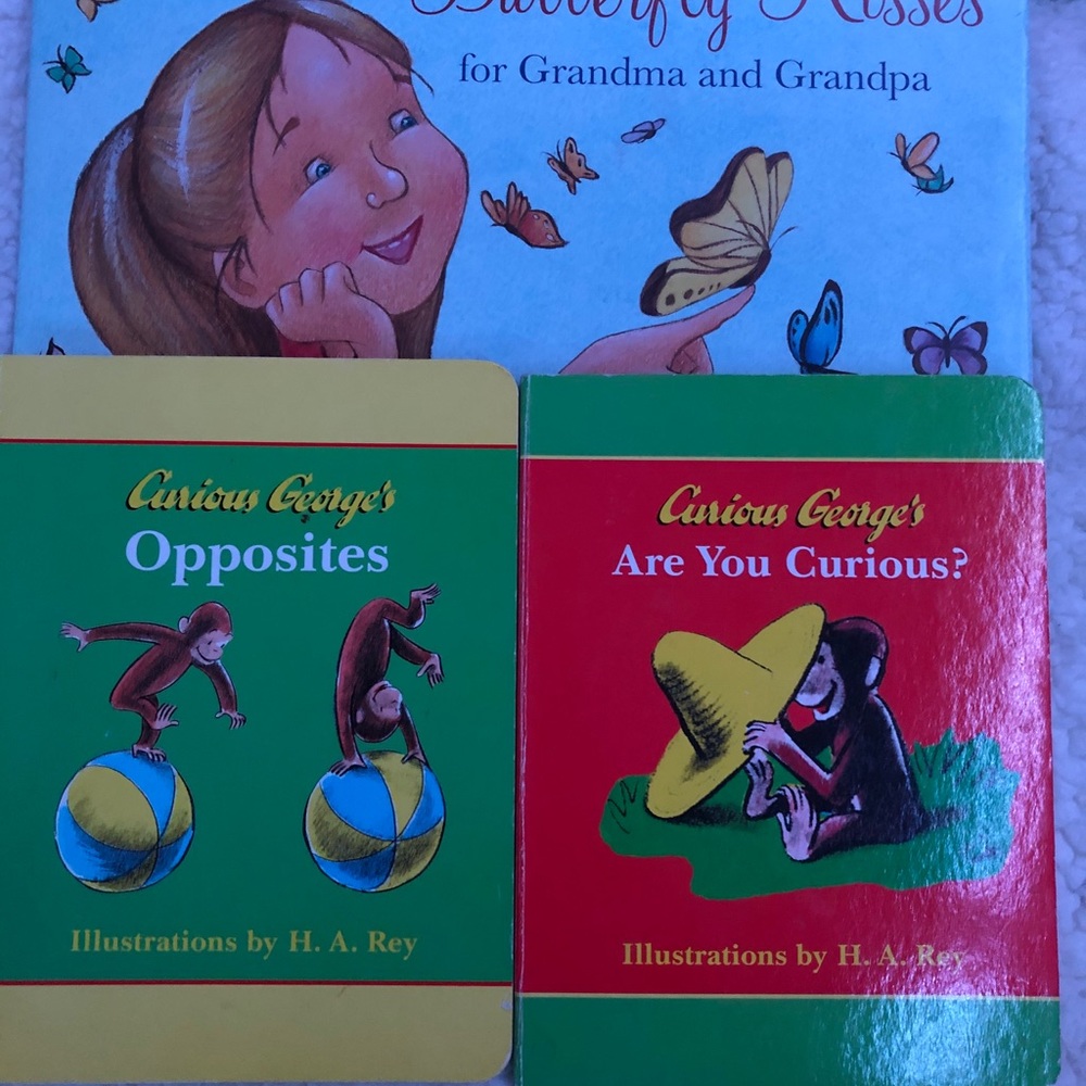 Kid book bundle🏷 - Picture 3 of 5